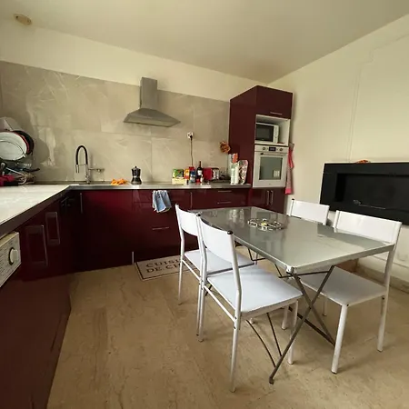 Spacieuse Maison Pour 6 A 8 Personnes Noisy-le-Sec